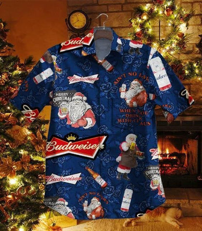 Christmas Santa With Beer Flower Background Design Hawaiian Shirt, Hawaiian Shirt Gift, Christmas Gift