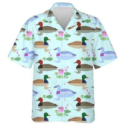 Lacha Álainn ag Snámh I Lochán Bláthanna Lotus Léine Haváís, Bronntanas Léine Haváís, Bronntanas Nollag