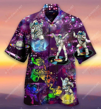 Teastaíonn Beagán Níos Mó Dioscó ó Chách Léine Gearr Haváís Léine Aigéan Aloha Léinte Haváís is Fearr Léinte Greannmhar Haváís, Bronntanas Léine Haváís, Bronntanas Nollag