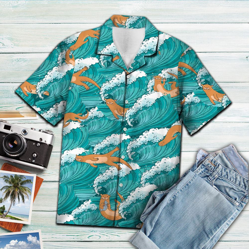 Cartoon Dobharchú Fiáin ag Léim Ar Thonnta Farraige Patrún Léine Haváís, Bronntanas Léine Haváís, Bronntanas Nollag