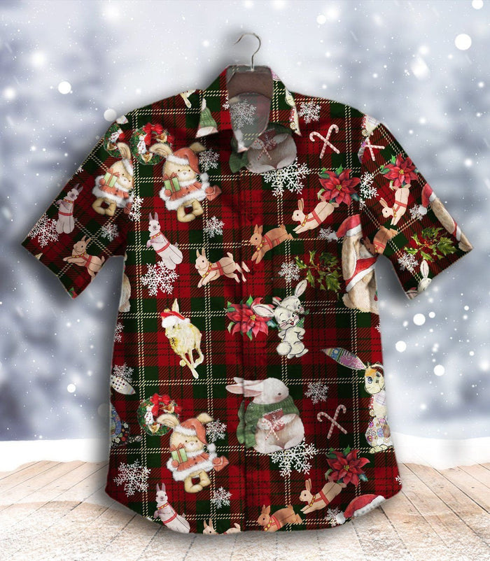 Bunny In Warm Clothes Christmas Vintage Design Hawaiian Shirt, Hawaiian Shirt Gift, Christmas Gift.
