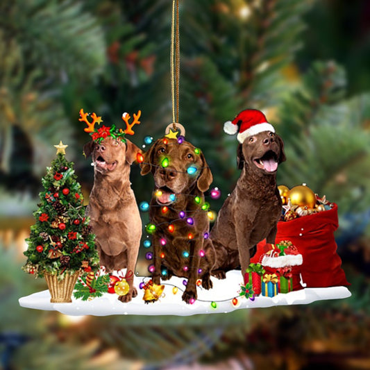 Chesapeake Bay Retriever-Christmas Dog Friends Hanging Christmas Plastic Hanging Ornament, Happy Christmas Ornament, Christmas Gift, Christmas Decoration
