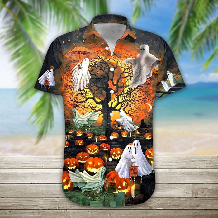 White Ghost Halloween Crazy Ornamental Hawaiian Shirt, Hwaiian For Gift