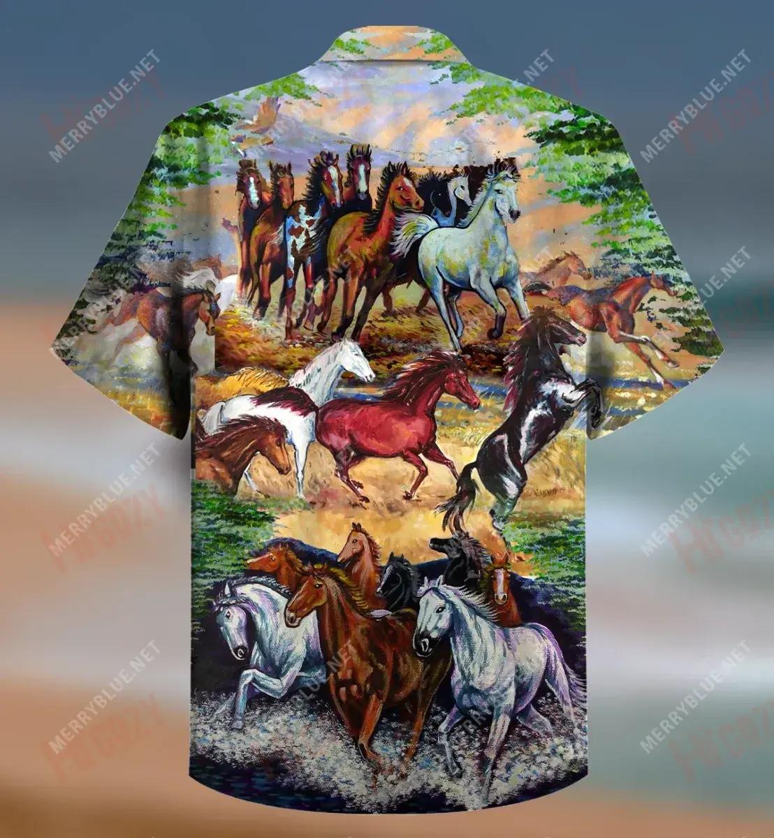 Awesome Wild Horses Hawaiian Shirt Ocean Short Sleeve Tactical Hawaiian Shirt Hawaiian Shirts For Men, Hawaiian Shirt Gift, Christmas Gift