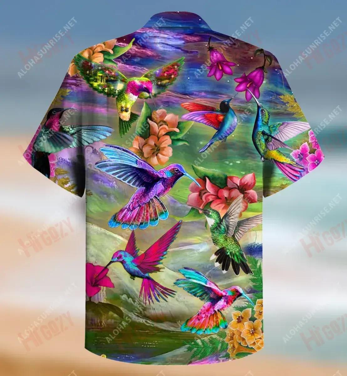 Life Is Better With A Hummingbird Unisex Short Sleeve Shirt Summer Hawaiian T Shirts Tactical Hawaiian Shirt Hawaiian Shirts For Men, Hawaiian Shirt Gift, Christmas Gift