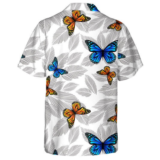 Graphic Duilleoga Liath Monacrómach le Féileacáin Léine Haváí, Bronntanas Léine Haváí, Bronntanas Nollag