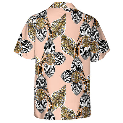 Bláthanna Coimhthíocha Le Liopard Riabhach Agus Móitífeanna Gréagacha Léine Haváís, Bronntanas Léine Haváís, Bronntanas Nollag