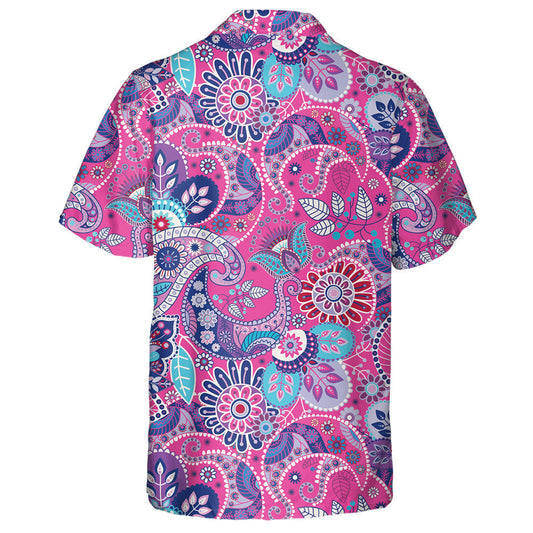 Cúlra Paisley Téama Bándearg le Bláthanna Stílithe Dearadh Léine Haváís, Bronntanas Léine Haváís, Bronntanas Nollag