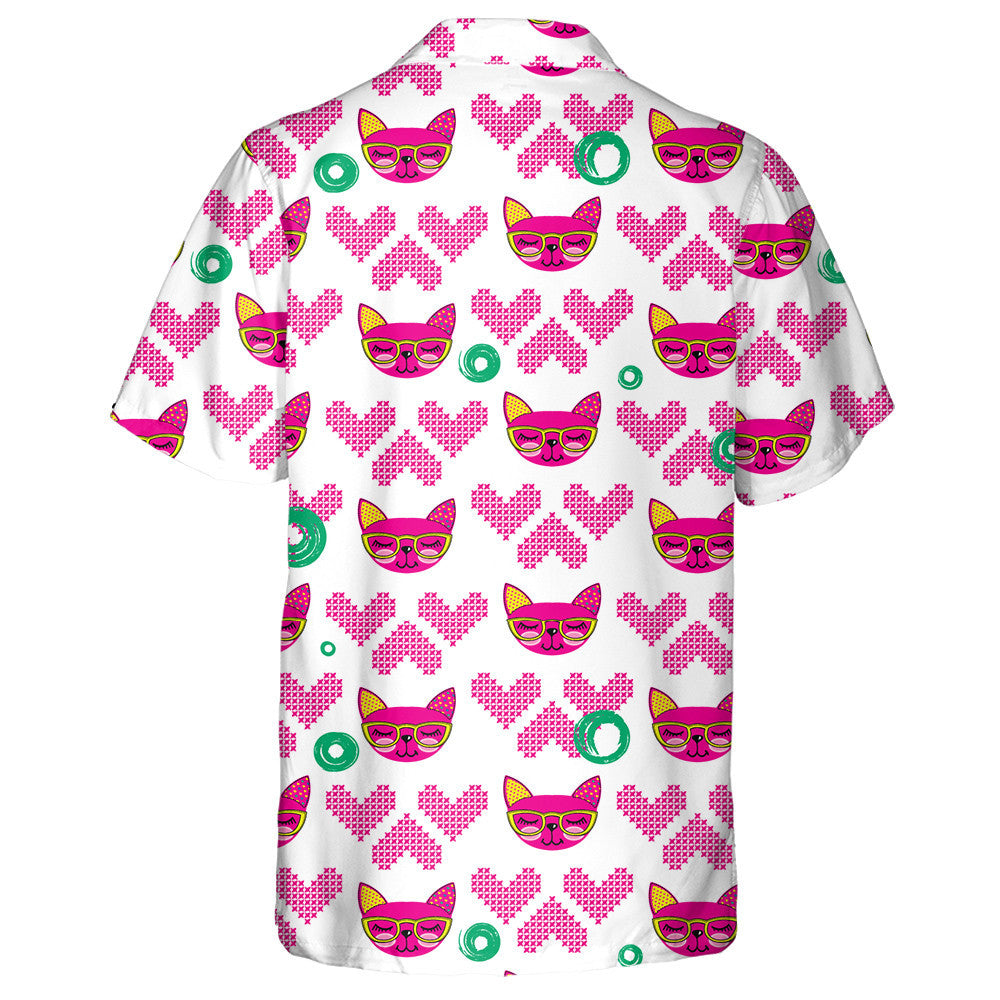 Bhí Cúlra Athdhéanta ag Cat Pussy le Croí Cniotáilte Léine Haváí, Bronntanas Léine Haváíais, Bronntanas Nollag