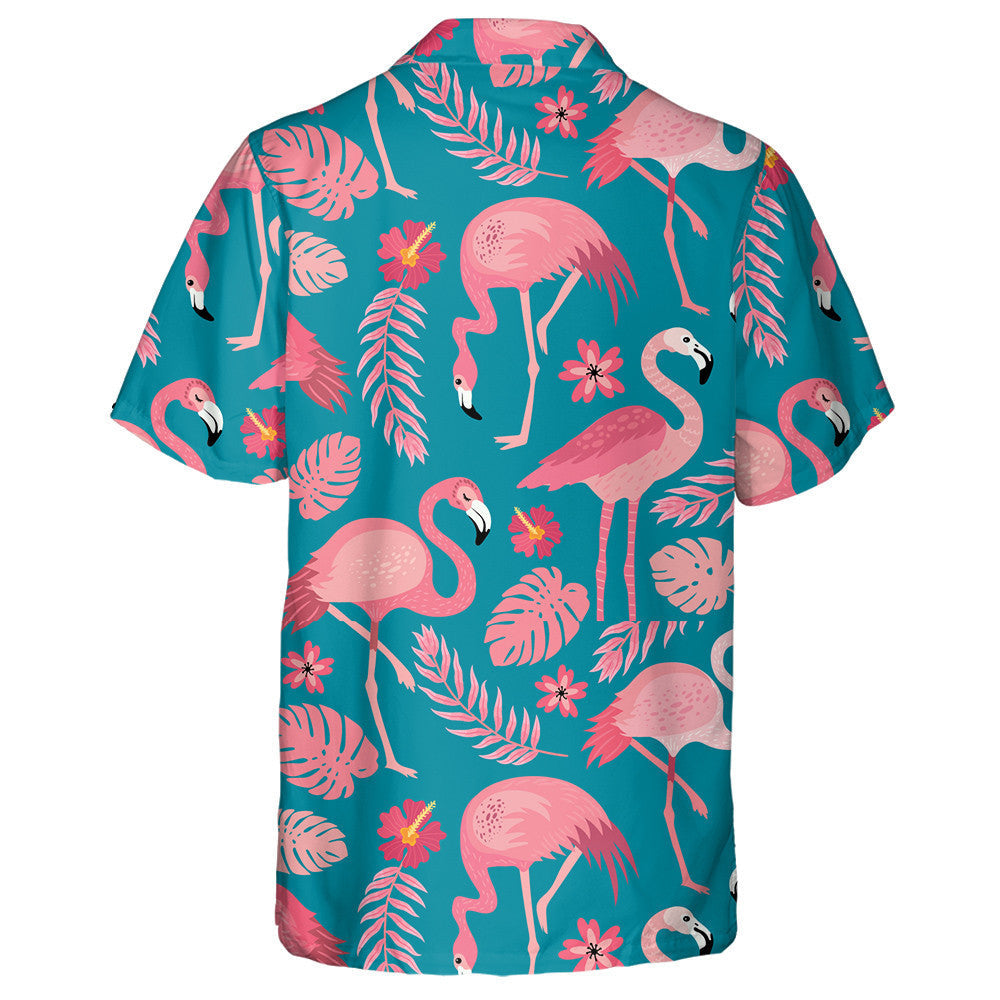 Flamingos Bándearg i Suímh Éagsúla le Duilleoga Tropacha Léine Haváís, Bronntanas Léine Haváís, Bronntanas Nollag