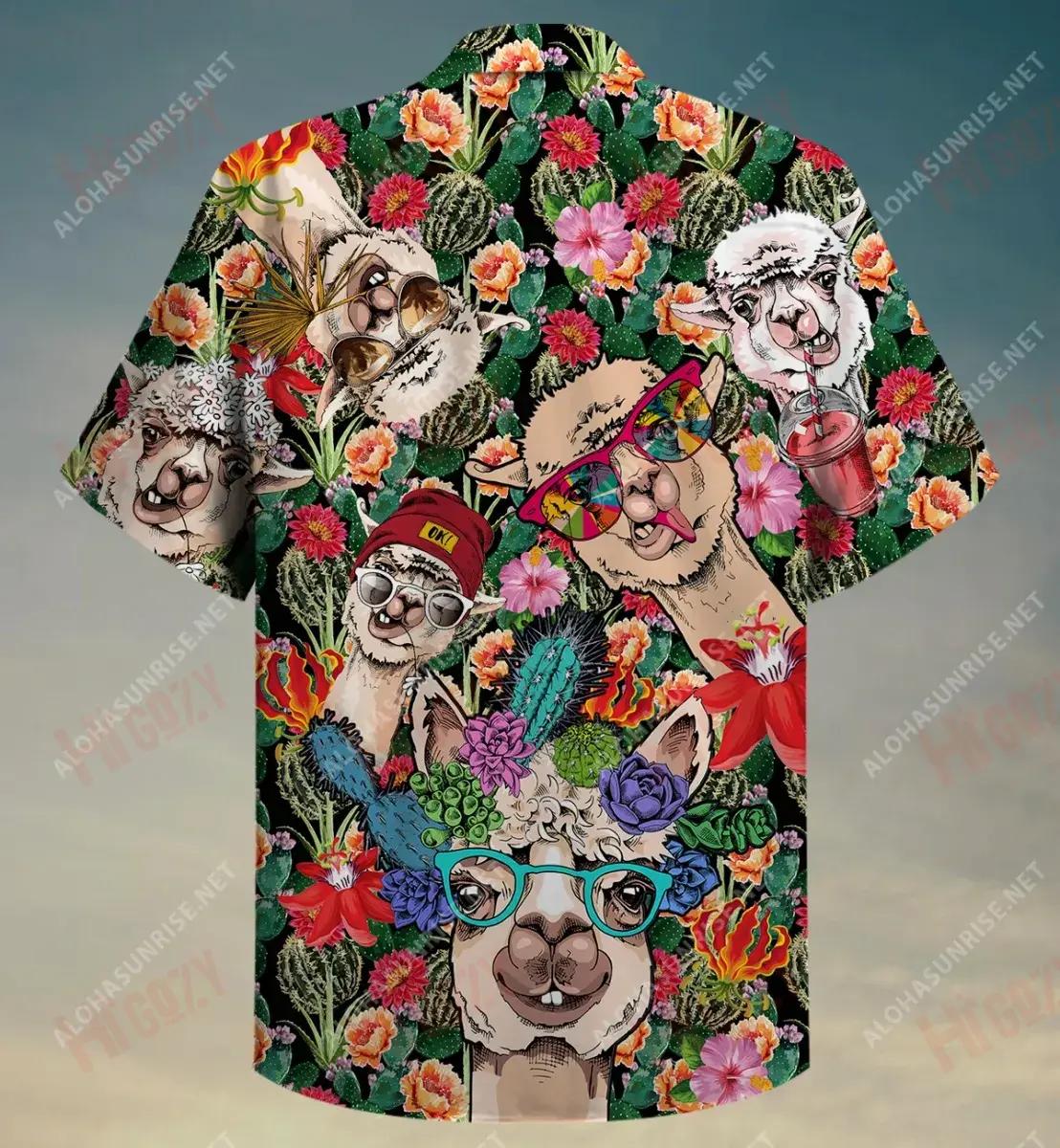 Lama Tropical Lama ag sileadh Lama Trópaiceach Laethanta Saoire muinchille Ghearr Léinte Crazy Léinte haváíais d'Fhir, Bronntanas Léine Haváíais, Bronntanas Nollag