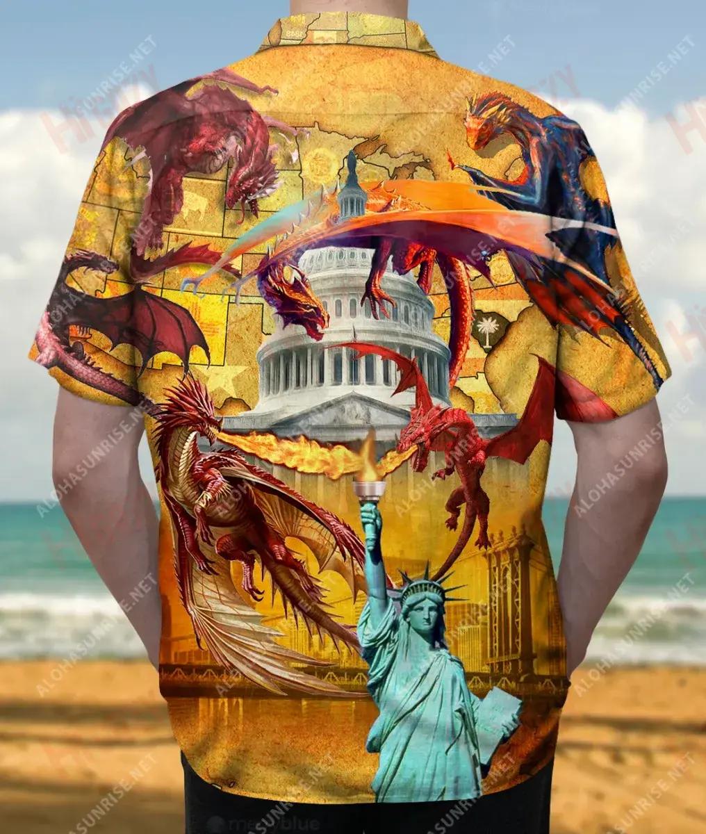 Conquer An Domhan Le Do Dragons Meiriceá Unisex Léine Haváís Laethanta Saoire Muinchille Ghearr Léine haváíais Oirbheartaíochta Patrún Léine Haváíais, Bronntanais Léine haváíais, Bronntanas Nollag