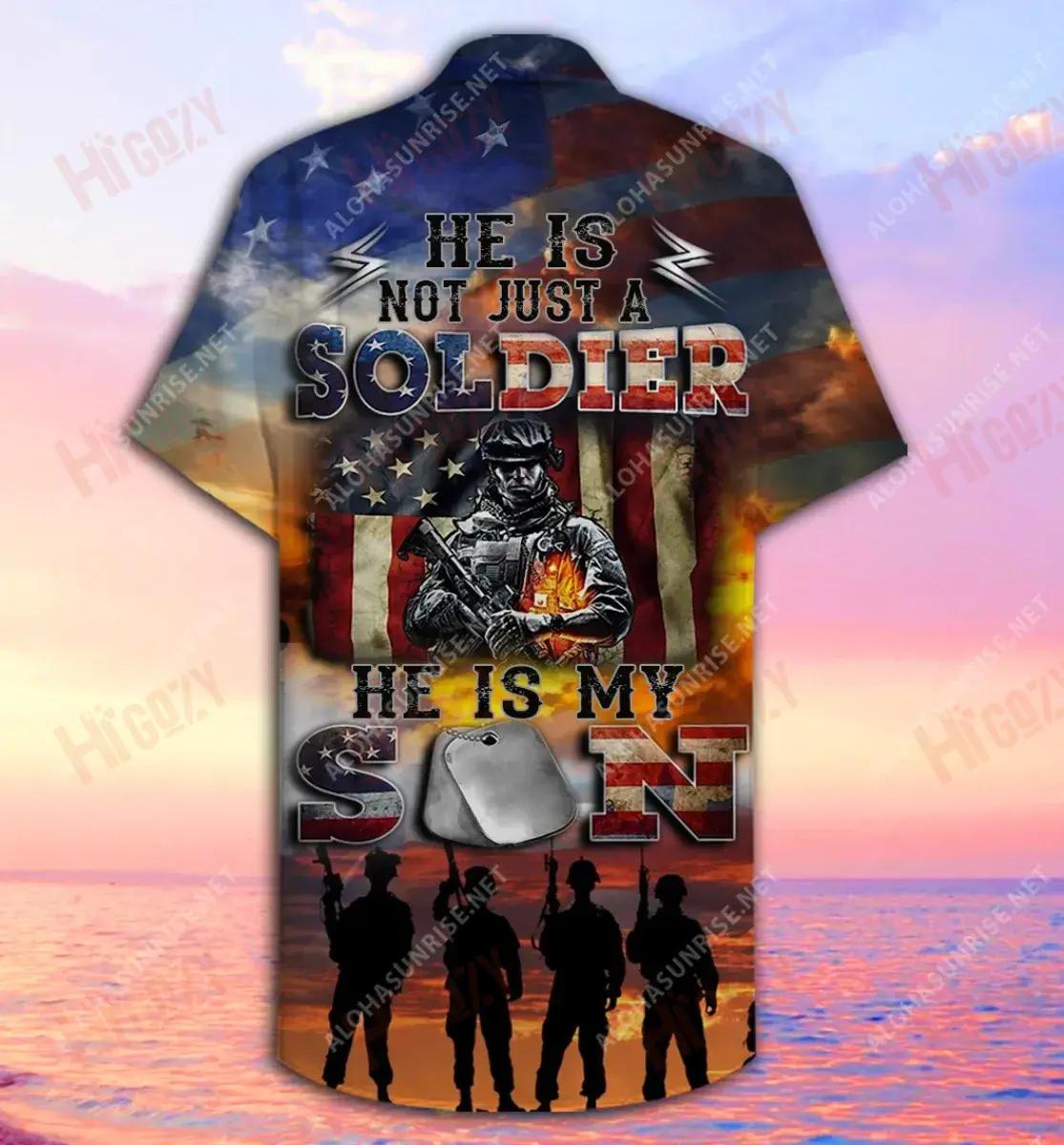 Saighdiúir Bródúil Tuismitheoirí Léine Haváís Unisex Laethanta Saoire Muinchille Gearr Léinte Haváís is Fearr Patrún Léine Haváís, Bronntanas Léine Haváís, Bronntanas Nollag