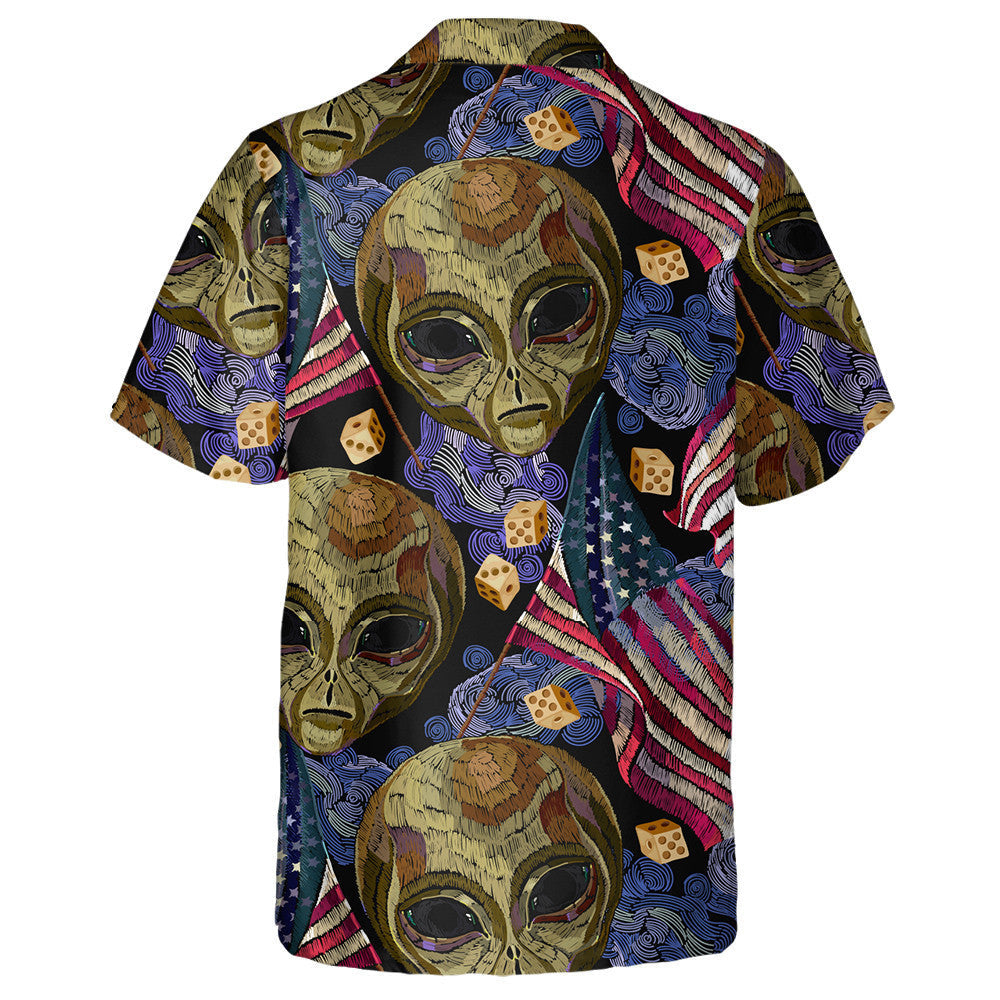 Patrún Bróidnéireachta Bratach Mheiriceá Rippled Ceann Eachtrannach Creepy Léine haváíais, Bronntanas Léine Haváíais, Bronntanas Nollag