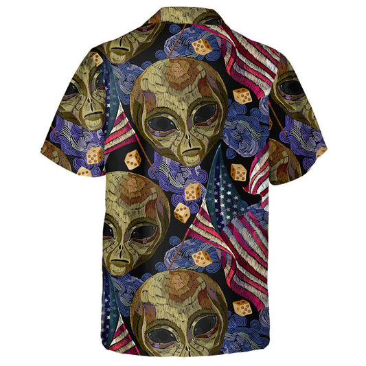 Patrún Bróidnéireachta Bratach Mheiriceá Rippled Ceann Eachtrannach Creepy Léine haváíais, Bronntanas Léine Haváíais, Bronntanas Nollag