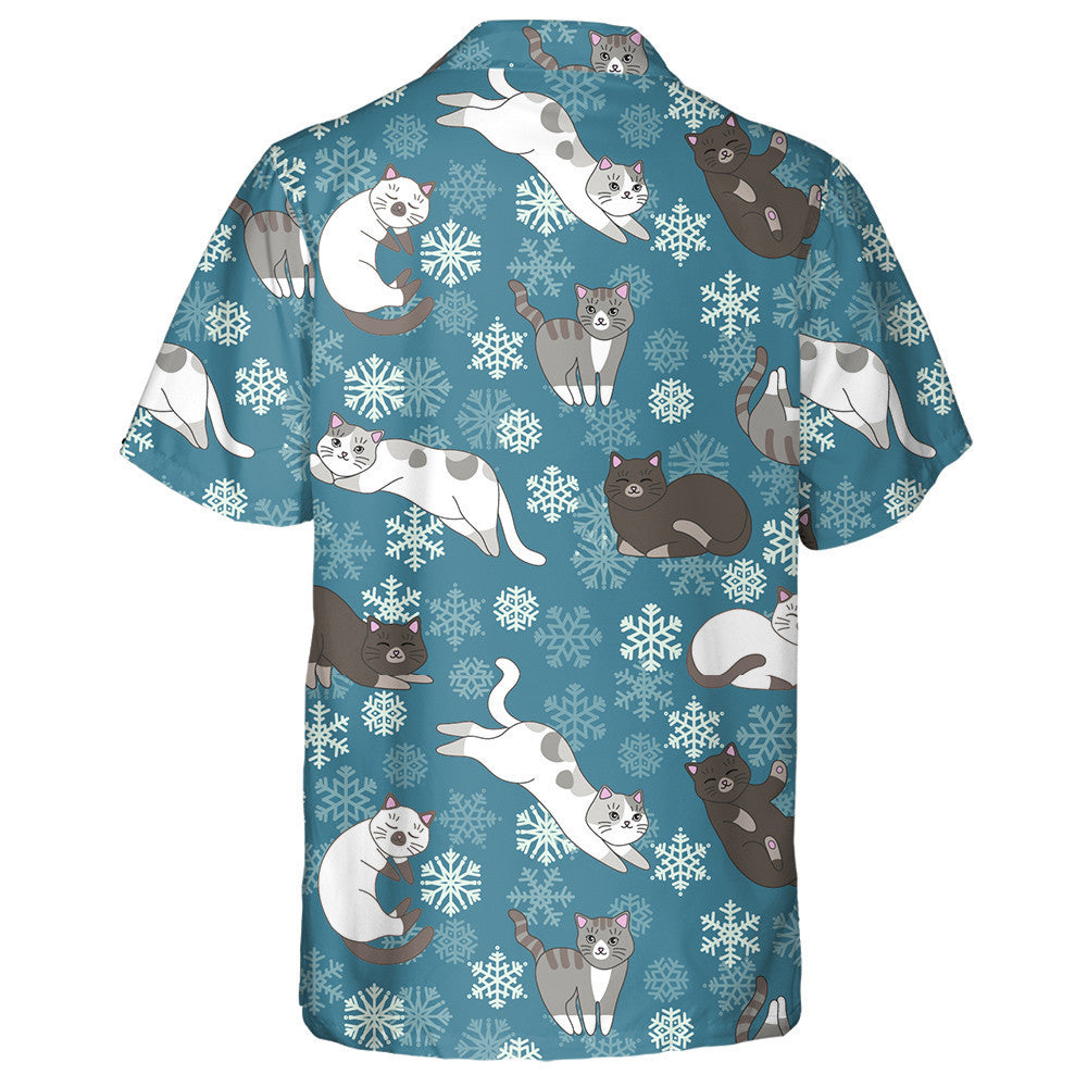 Ag Codladh Agus ag Imeartha Cat Ar An Cúlra Gorm Léine Haváís, Bronntanas Léine Haváíais, Bronntanas Nollag