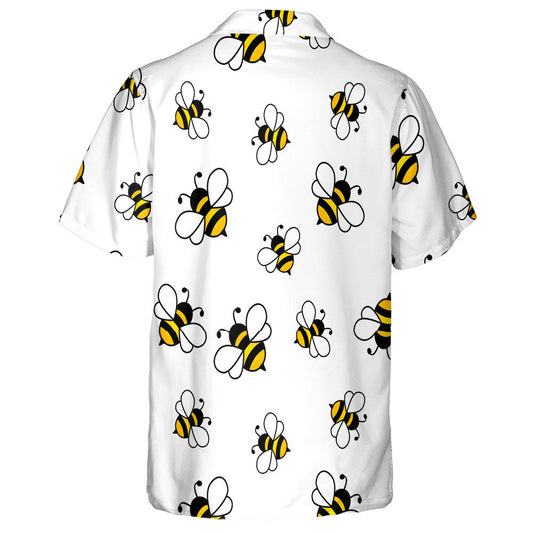 Beacha Dubha Agus Buí ar Chúlra Bán Léine Haváís, Bronntanas Léine Haváíais, Bronntanas Nollag