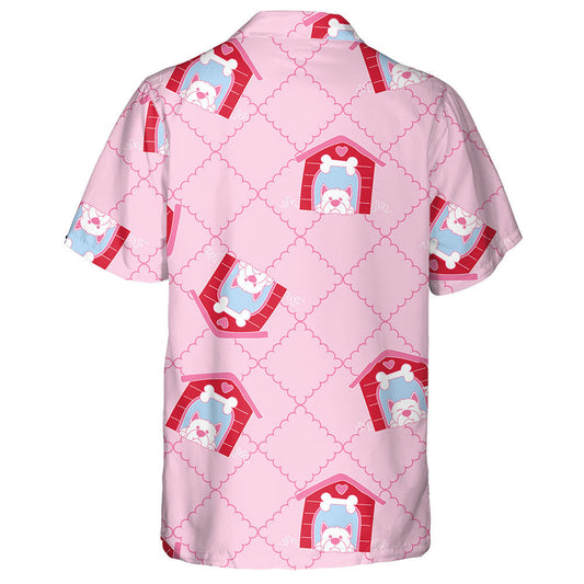 Madra Cartúin Agus Teach ar Chúlra Leithlisithe Bándearg Léine Haváís, Bronntanas Léine Haváíais, Bronntanas Nollag