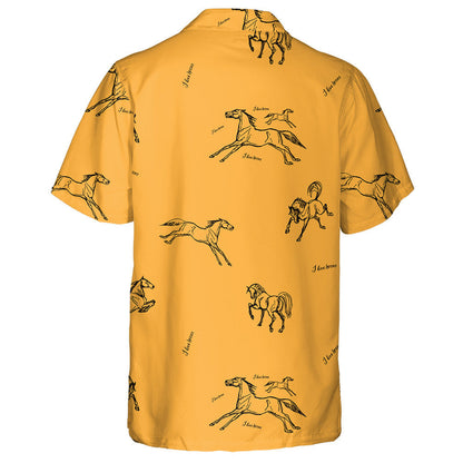 Imlíne Dubh Ar Chapall Rith Ar Chúlra Datha Léine Haváís, Bronntanas Léine Haváíais, Bronntanas Nollag