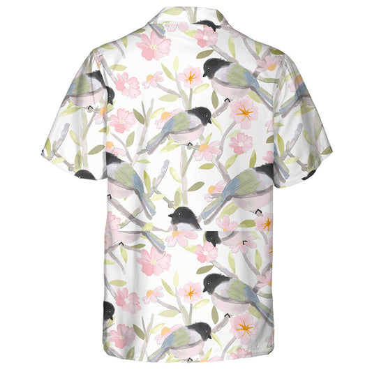 Éan gleoite Agus Bláthanna Bándearg le Léine Haváích Duilleog Glas, Bronntanas Léine Haváíais, Bronntanas Nollag