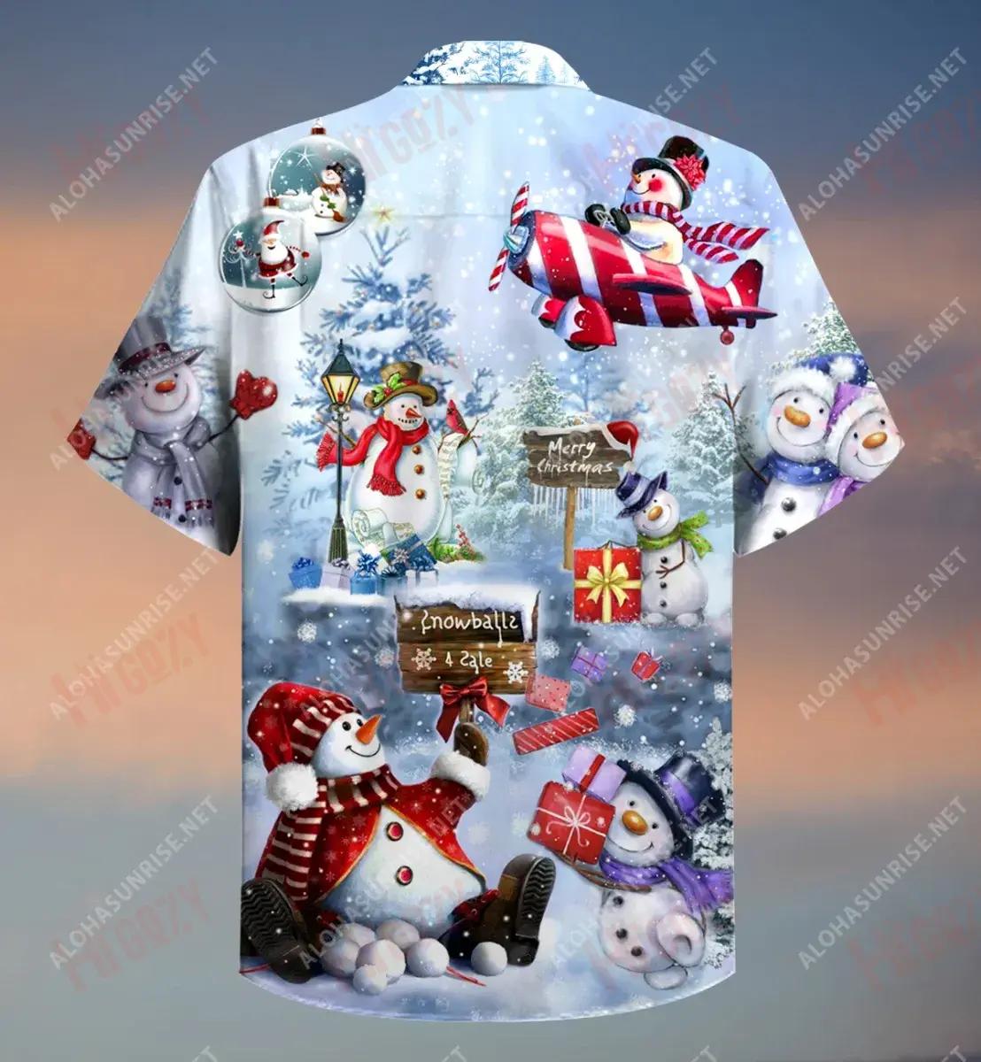 Love Never Melts Snowman Unisex Short Short Sleeve Shirt Ocean Hawaiian T Shirts Custom Hawaiian Shirts Funny Hawaiian Shirts, Hawaiian Shirt Gift, Christmas Gift