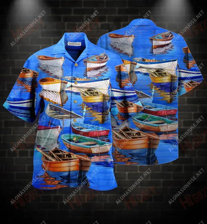 Is Fearr Sa Bheatha Ar an mBád Léine Gearr Muinchille Unisex Aigéan T Léinte Haváíais Oirbheartaíochta Léine Haváís Patrún Léine Haváíais, Bronntanas Léine Haváíais, Bronntanas Nollag