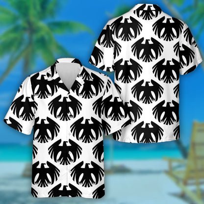 Iolar Dubh le Sciatháin Ardaithe Agus Léine Haváí iompaithe, Bronntanas Léine Haváíais, Bronntanas Nollag