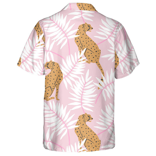 Liopard Fiáin na hAfraice Le Duilleoga Tropacha Bána Léine Haváís, Bronntanas Léine Haváís, Bronntanas Nollag