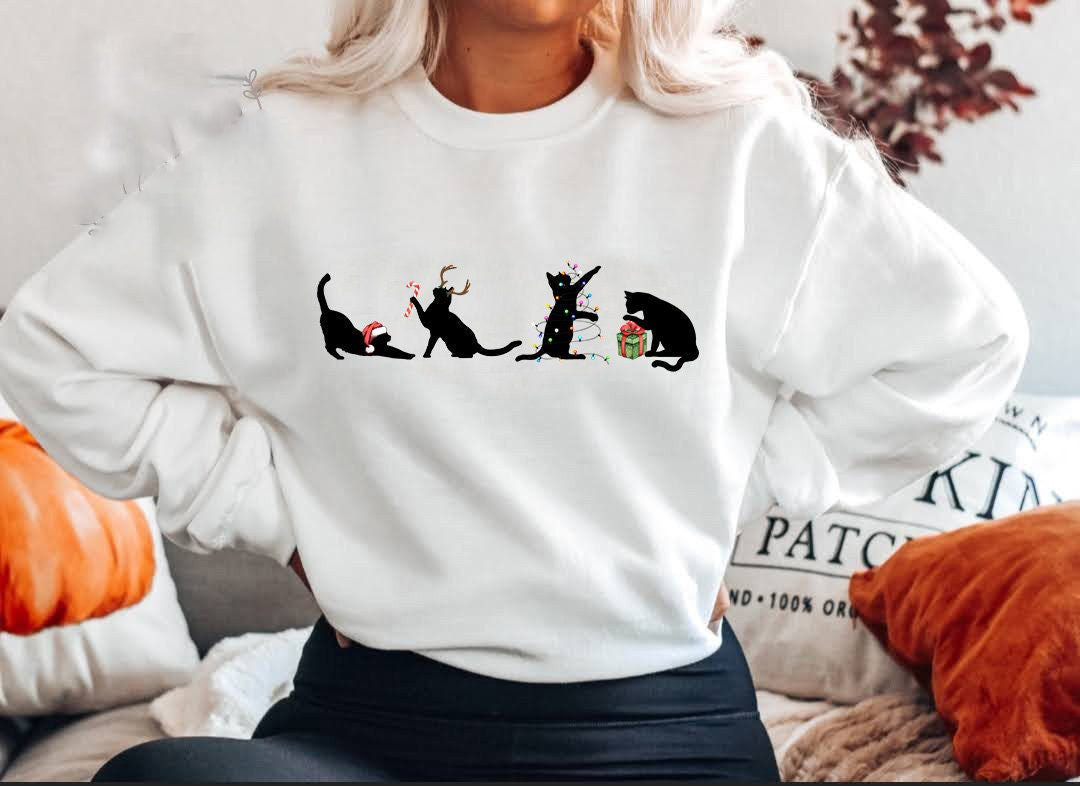 Christmas Black Cat Sweatshirt, Black Cat Sweatshirt, Christmas cats, Cat Lover Shirt, Gift for cat com, Meowy Christmas Sweatshirt