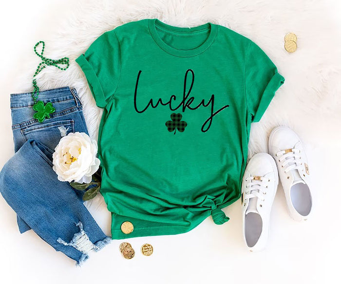 Lucky Retro Sweatshirt, Lucky Clover Sweater, St Patricks Day shirt, Lucky Pullover, Womens Lucky Sweatshirt, Lucky Crewneck, Shamrock