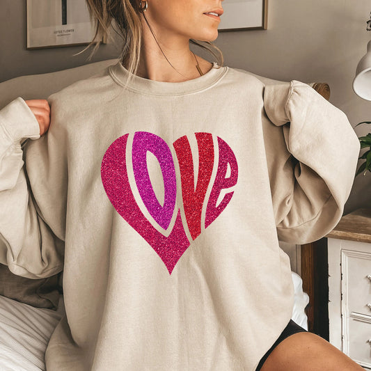 Retro Love Heart Sweatshirt, Retro Style Valentine's Shirt, Valentine's Day Shirt, Valentine's Day Gift, Love Heart Shirt
