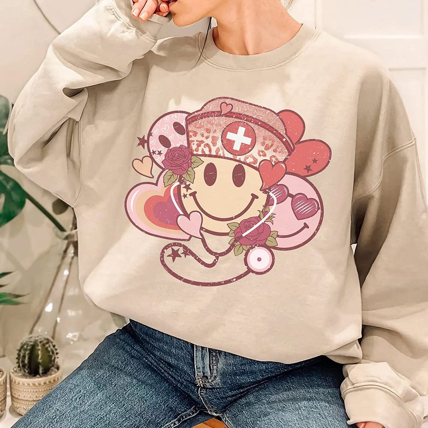 Retro smiley Stethoscope Valentine T-Shirt, Cute Smile Valentine's day Couple Sweatshirt, XoXo Nurse Lover Long Sleeve, NICU Nurse Couple day Hoodie