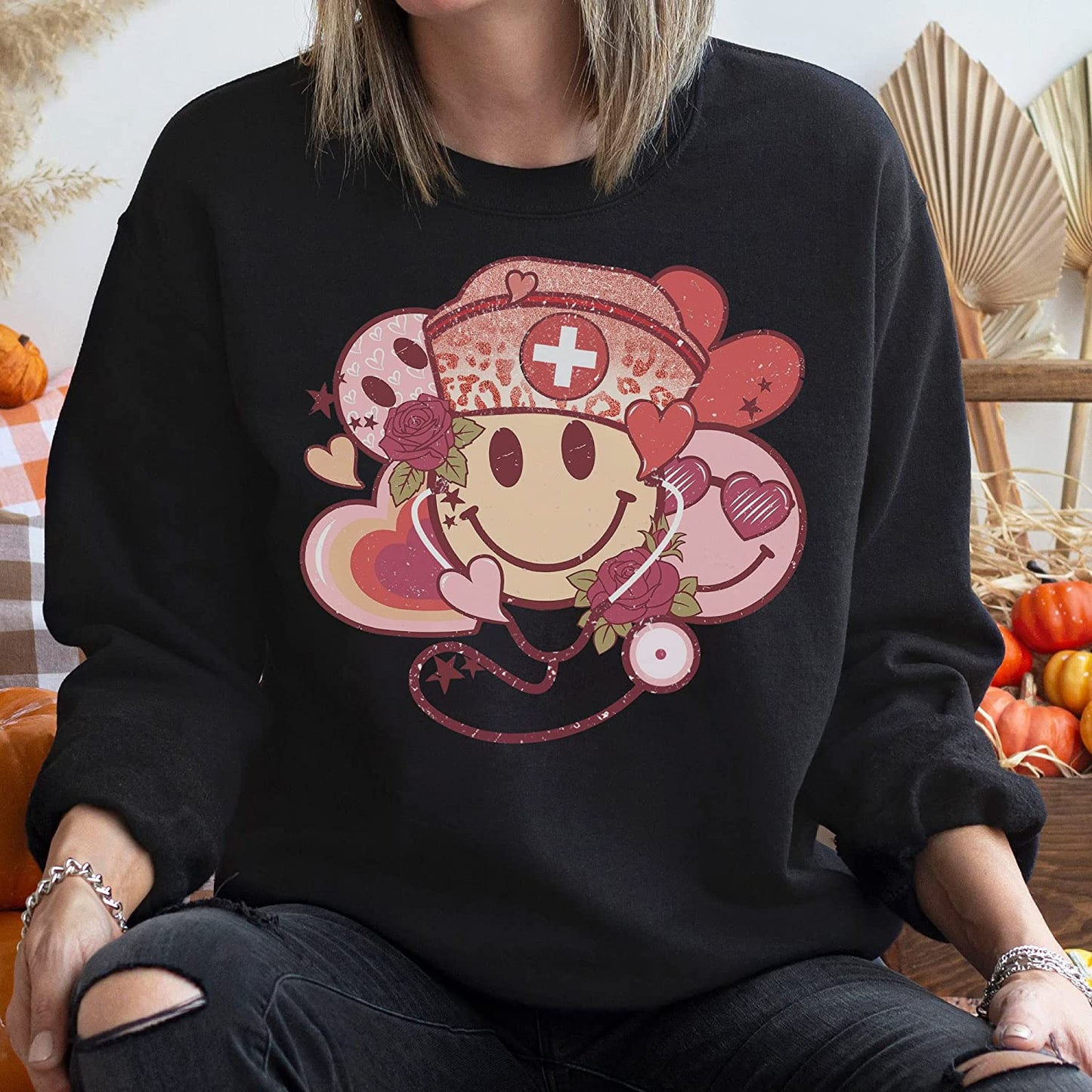 Retro smiley Stethoscope Valentine T-Shirt, Cute Smile Valentine's day Couple Sweatshirt, XoXo Nurse Lover Long Sleeve, NICU Nurse Couple day Hoodie