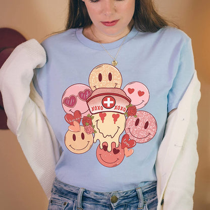 Retro smiley nurse faces T-Shirt, Valentine's nurse face Sweatshirt, xoxo Couple Long Sleeve, Peds Picu Icu Cute Nursing Student Hoodie