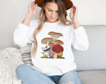 Simple Graphic Mushroom T-Shirt, Magic Mushroom Tee Shirt, Mushroom Shirt, Nature Lover Tee