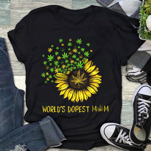 World's dopest Mom, Gift for Mom T-shirt, Birthday Gift, Mother's Day