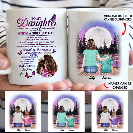 A m'iníon táim bródúil as an mbean atá ionat mar bhronntanas pearsanta mugaí caife mugaí saincheaptha mugaí nollag saincheaptha 