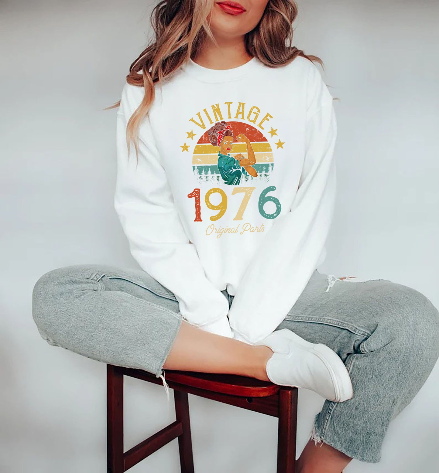 Vintage 1976 Made In 1976 46th Birthday Women 46 Years Old Pullover Hoodie