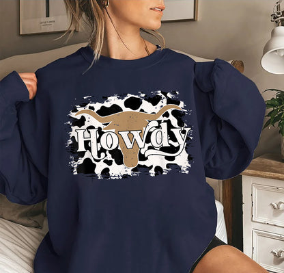 Vintage Retro Cowboy Cowgirl Howdy Bull Horn Cow Print Sweatshirt