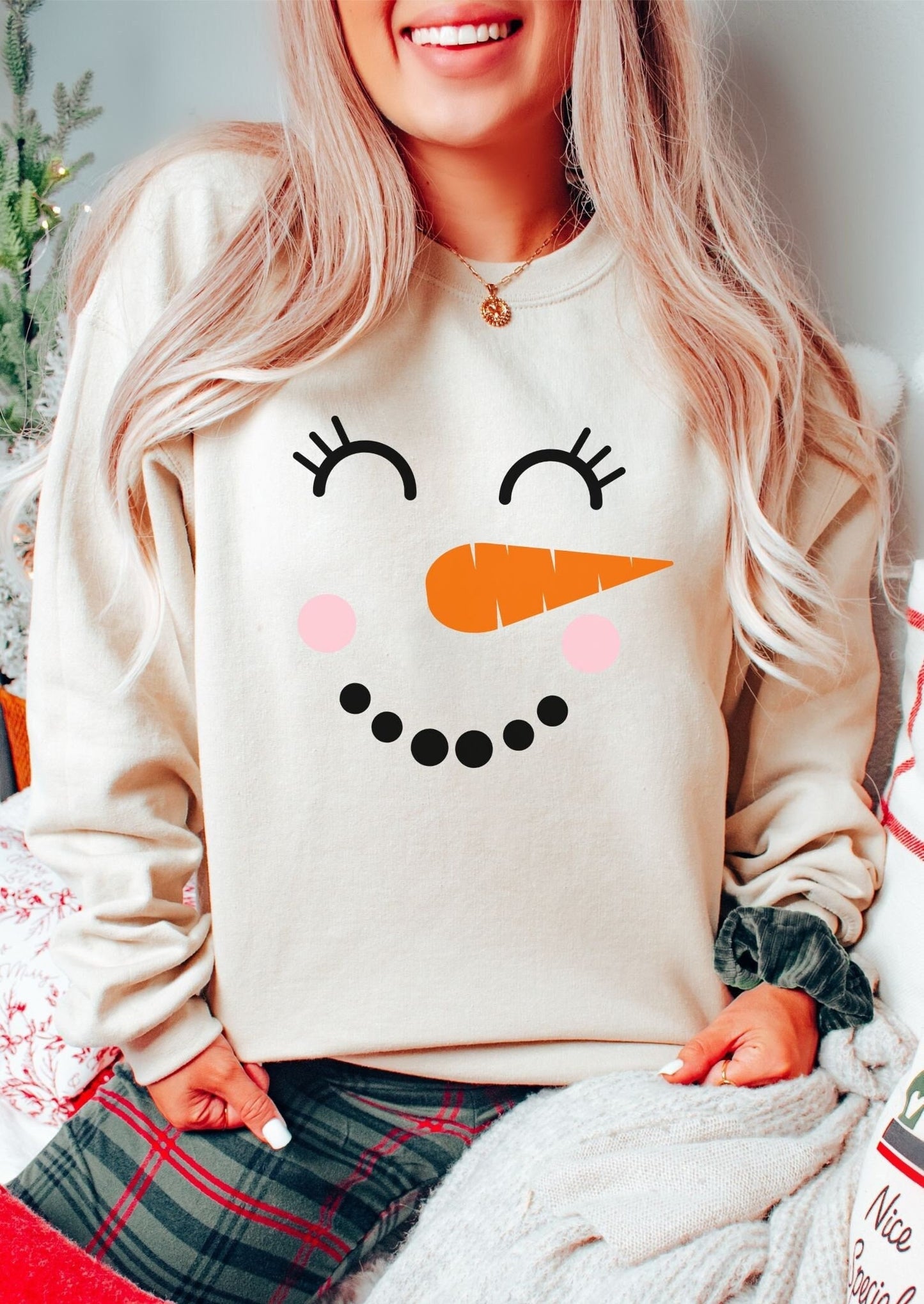 Womens Christmas Sweatshirt, Christmas Sweater, Christmas Crewneck, Snowman Sweatshirt, Holiday Sweaters for Women, Winter Sweatshirt