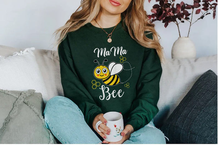 Womens Funny Mama Bee Mother’s Day Mom Mommy Mother Women T-Shirt