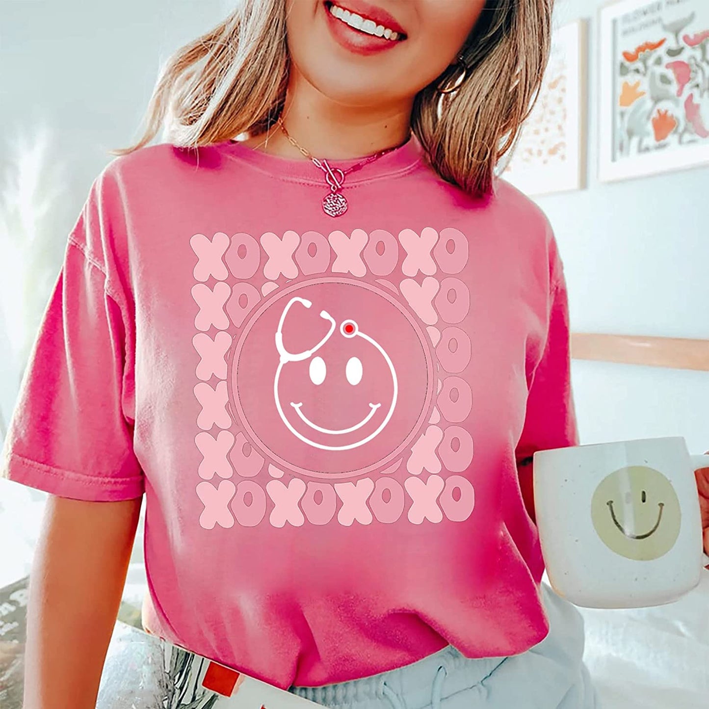 XOXO valentine nurse T-Shirt for Nurses, Stethoscope heart smile Sweatshirt, funny NICU Nurse Crew Long Sleeve, Xoxo Cute Crane Hoodie