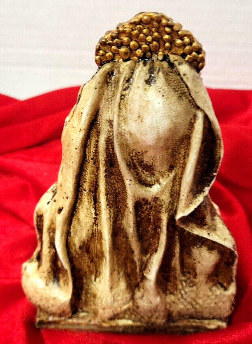 Hallween Decor 2 Skulls Day of Dead Bride Groom Figurines 5"