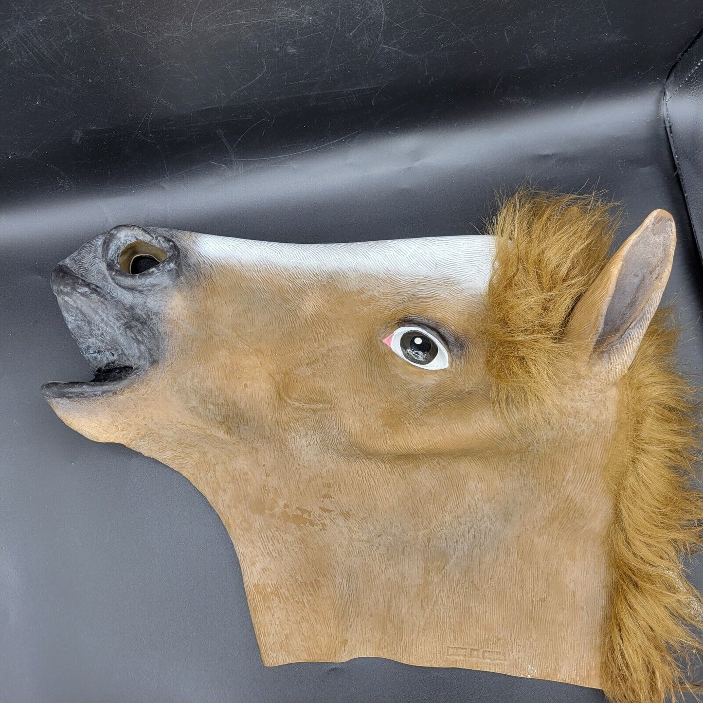 Capall Head Creepy Oíche Shamhna éadaí Amharclann Rubber Masc